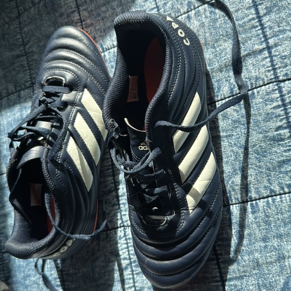 Adidas Copa Soccer Cleats (Size 6.5 youth), socks & shin guards! Youth /Unisex - Picture 2 of 9